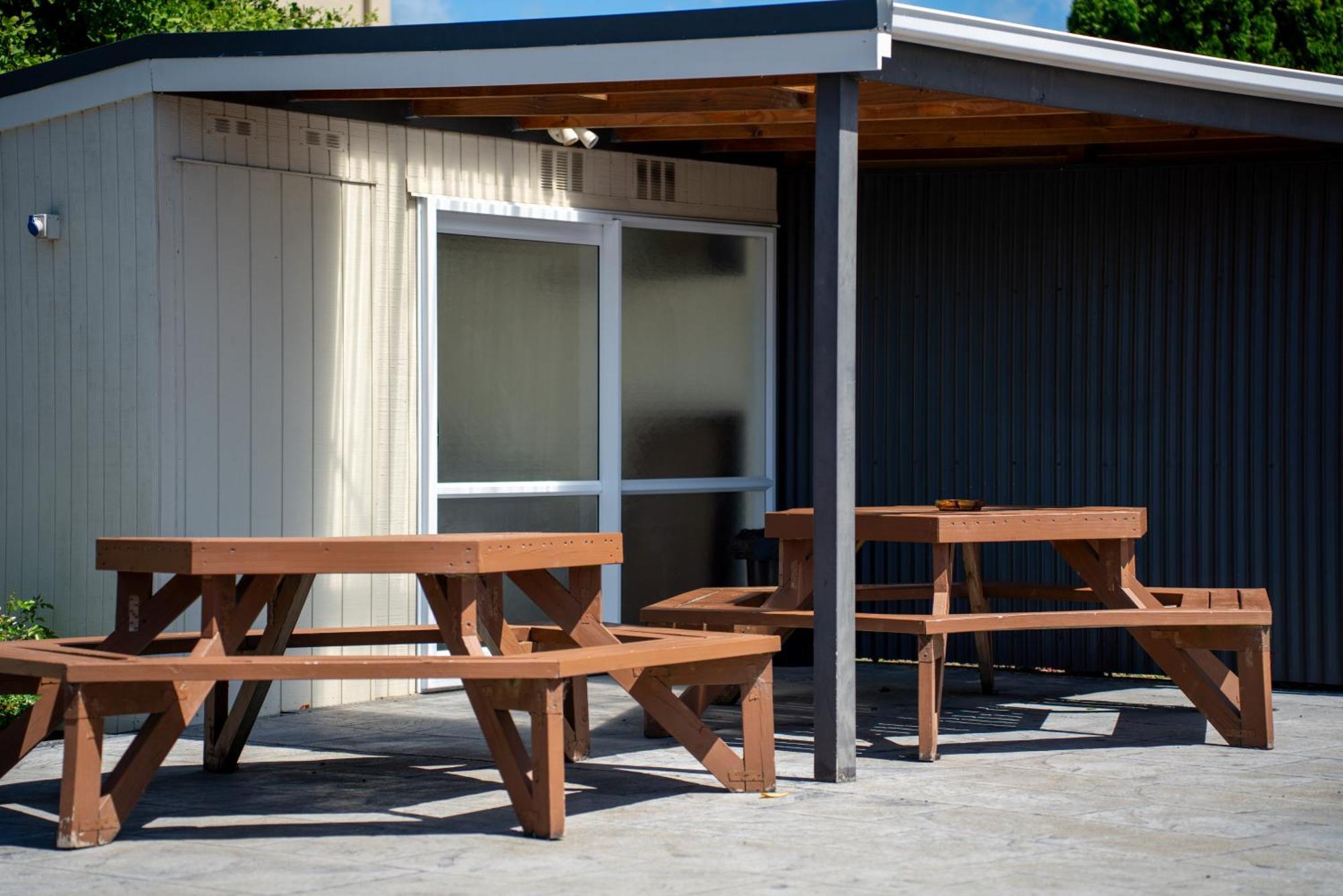 Viking Lodge Motel Tahoraiti Bagian luar foto